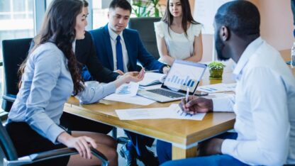 businesspersons-meeting-1