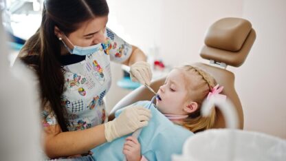 Childrens-Dentist
