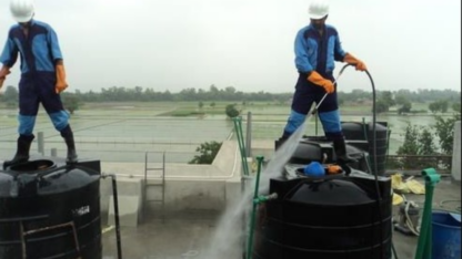 Water-Tank-Cleaning