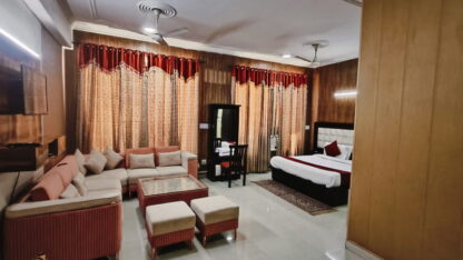 hotel-surya-palace-suite-room-2-1-1
